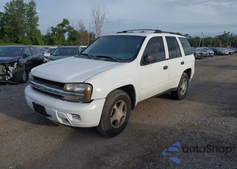2007 Chevrolet Trailblazer Ls from USA, damaged, VIN 1GNDS13S872212570